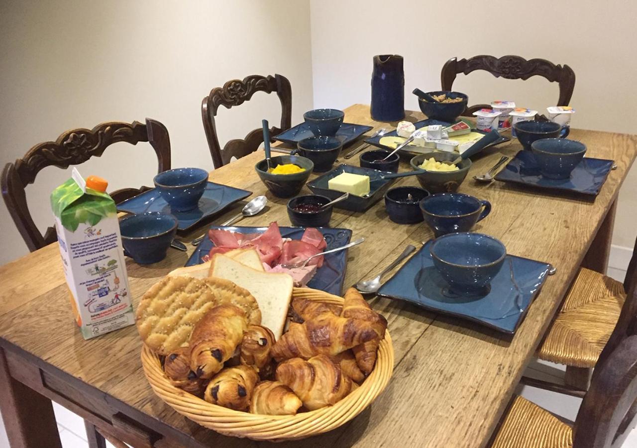 Plélauff Auberge Le Canard Qui Rit מראה חיצוני תמונה